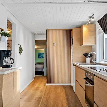 Diernaes Strandby L-675 *